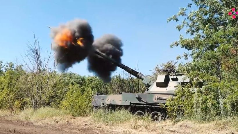 Ukrajinci zaútočili přes Dněpr, Rusové stáhli výsadkáře